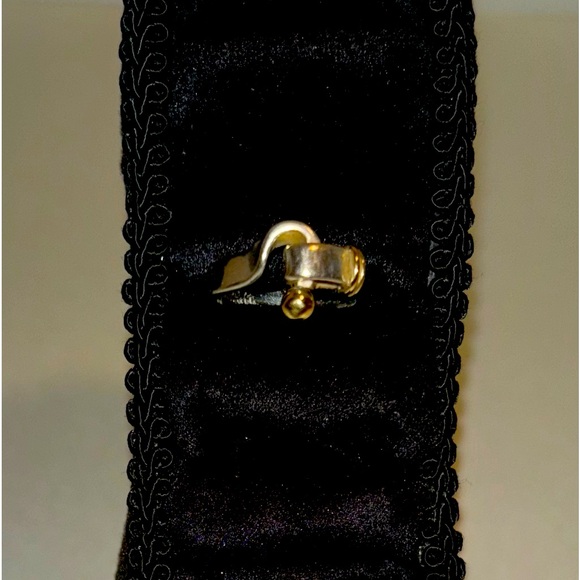 18kt Gold Tiffany and Co.Knot Ring Size 5